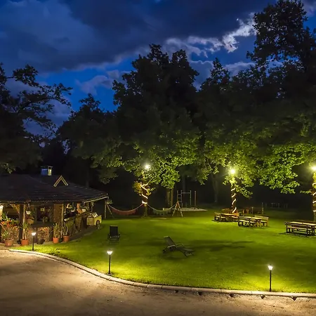 Holiday park Glamping Pibernik - Pr' Hostar