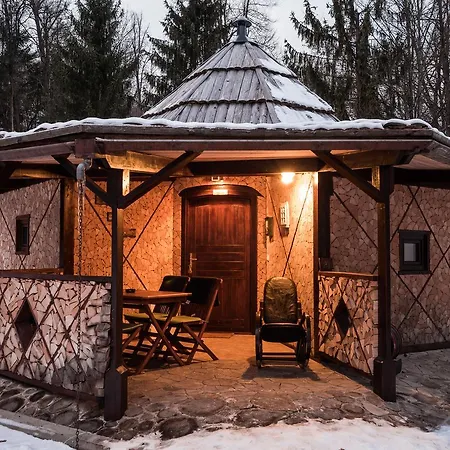 Glamping Pibernik - Pr' Hostar 3*