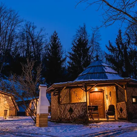 Glamping Pibernik - Pr' Hostar 3*