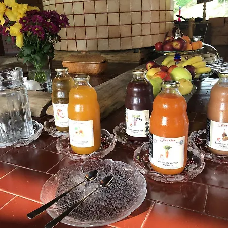 Glamping Pibernik - Pr' Hostar 3* בלד