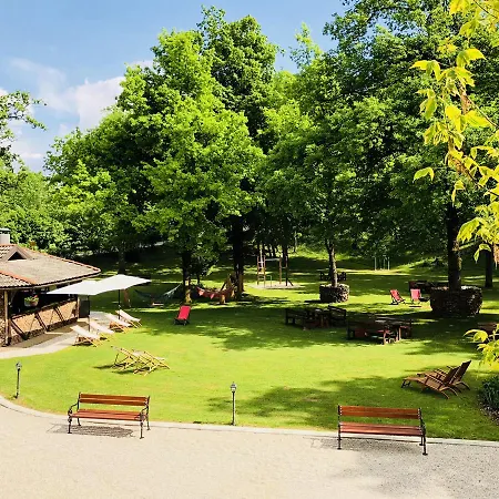 Glamping Pibernik - Pr' Hostar 3*