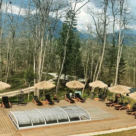 Glamping Pibernik - Pr' Hostar Holiday park