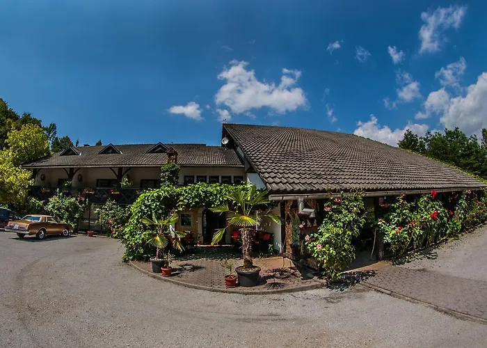 Glamping Pibernik - Pr' Hostar Parco vacanze 3*