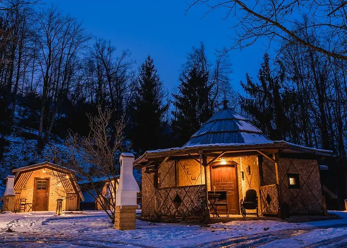 Glamping Pibernik - Pr' Hostar 3*