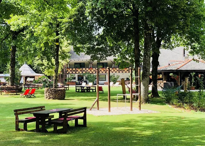 Glamping Pibernik - Pr' Hostar Bled